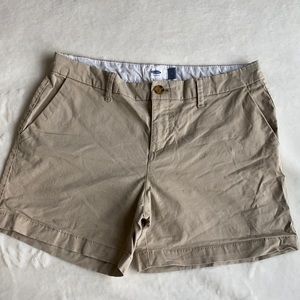 Old Navy khaki Shorts